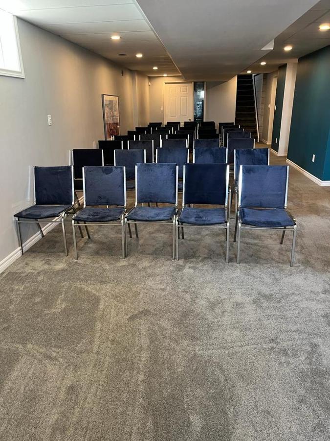 Bowmanville Event Place Bagian luar foto